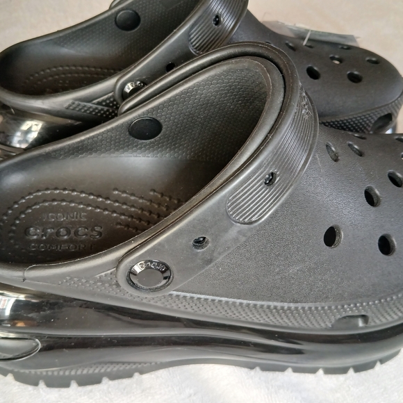 Crocs Classic Mega Crush Clog M7 W9 - Picture 2 of 8